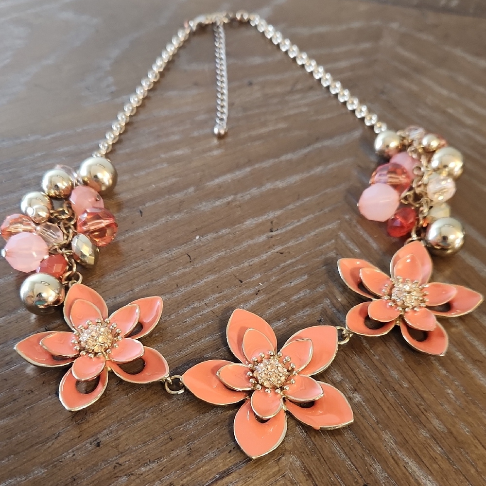 Floral Gold Tone and Peach Necklace